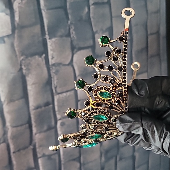 Elegant Metal Gold Tiara with Green & Black Rhinestone Accents - Picture 9 of 12